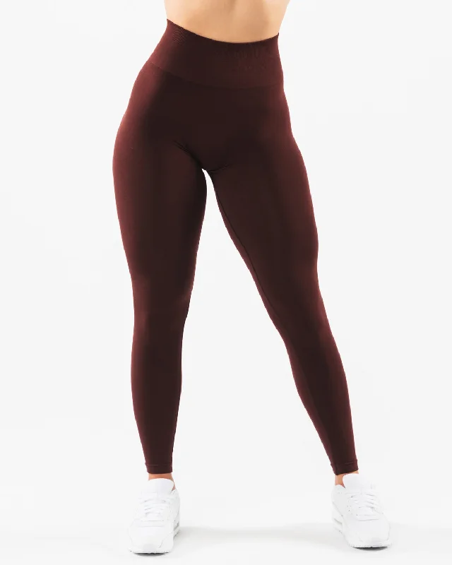 Amplify Legging - Sangria