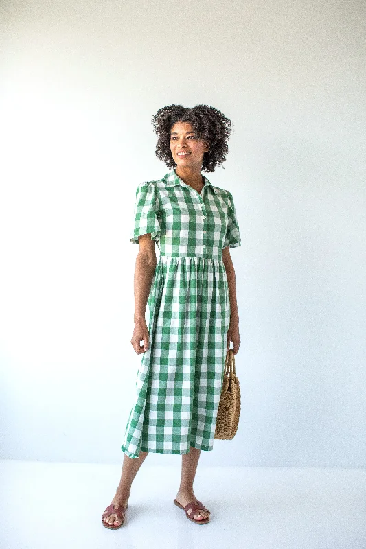 'Betsy' Collared Cotton Gingham Midi Dress in Green