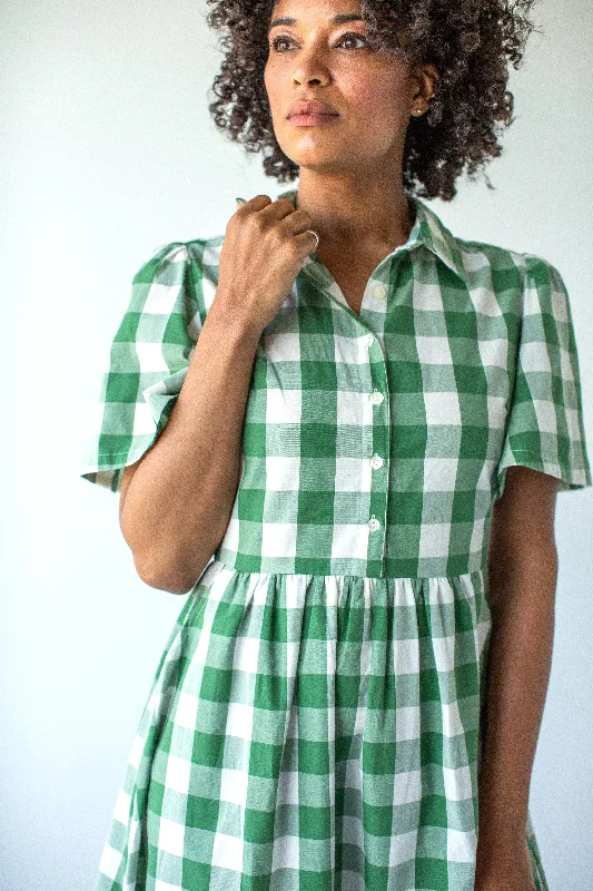 'Betsy' Collared Cotton Gingham Midi Dress in Green