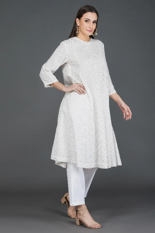 Kali-Kantha Kurta Set | Ethnic Wear | The White Collection