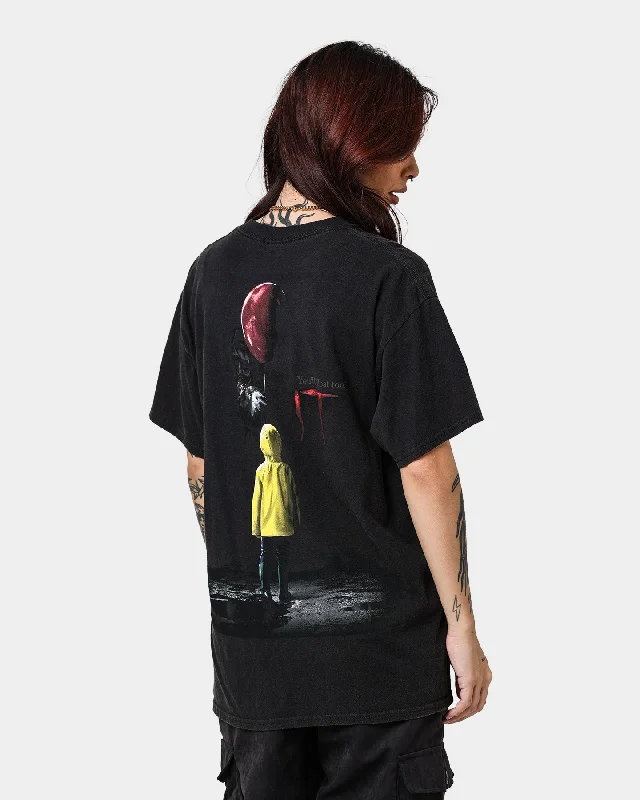 American Thrift X IT Lover Vintage T-Shirt Black Wash Graphic T-Shirt Round Neck Polyester American Thrift X IT Lover Vintage T-Shirt Black Wash Graphic T-Shirt Round Neck Polyester