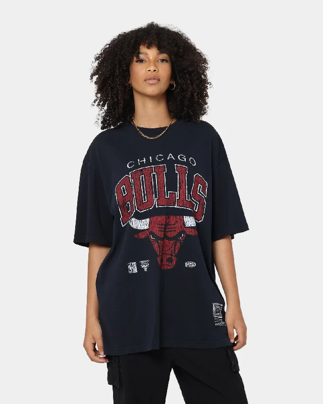 Mitchell & Ness Women's Chicago Bulls XL Arch Vintage T-Shirt Faded Black Mesh Fabric Canvas Fabric Denim Fabric Mitchell & Ness Women's Chicago Bulls XL Arch Vintage T-Shirt Faded Black Mesh Fabric Canvas Fabric Denim Fabric