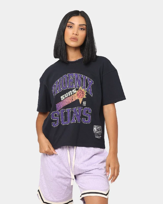 Mitchell & Ness Women's Phoenix Suns Vintage Ivy Arch T-Shirt Washed Black Chenille Blend Fleece Blend Nylon Blend Mitchell & Ness Women's Phoenix Suns Vintage Ivy Arch T-Shirt Washed Black Chenille Blend Fleece Blend Nylon Blend