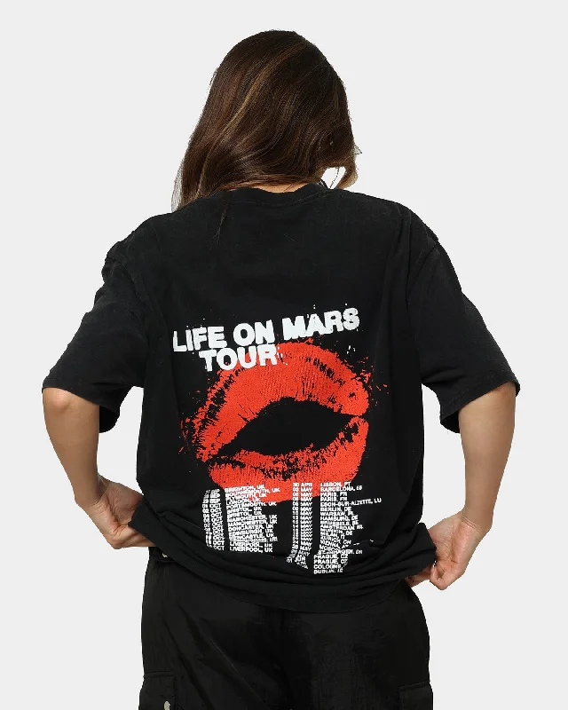 YUNGBLUD Sitting Life On Mars Tour Vintage T-Shirt Washed Black Solid Print Embellished YUNGBLUD Sitting Life On Mars Tour Vintage T-Shirt Washed Black Solid Print Embellished