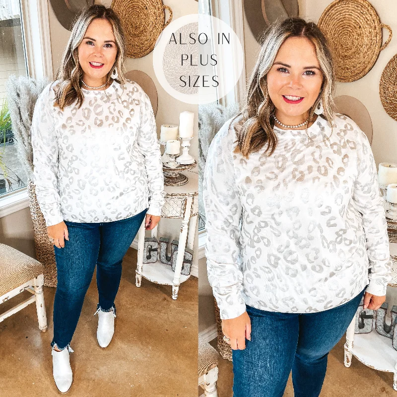 Last Chance Size 2XL/3XL | Trend Spotter Silver Metallic Leopard Print Sweater with Zipper Detail in White Rayon Fabric Velvet Fabric Corduroy Fabric Last Chance Size 2XL/3XL | Trend Spotter Silver Metallic Leopard Print Sweater with Zipper Detail in White Rayon Fabric Velvet Fabric Corduroy Fabric