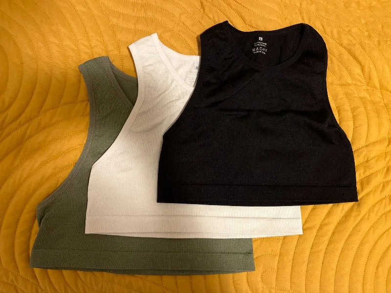 Pack of 3 cropped tank tops- ribbed design- size L- racer back mint tank top